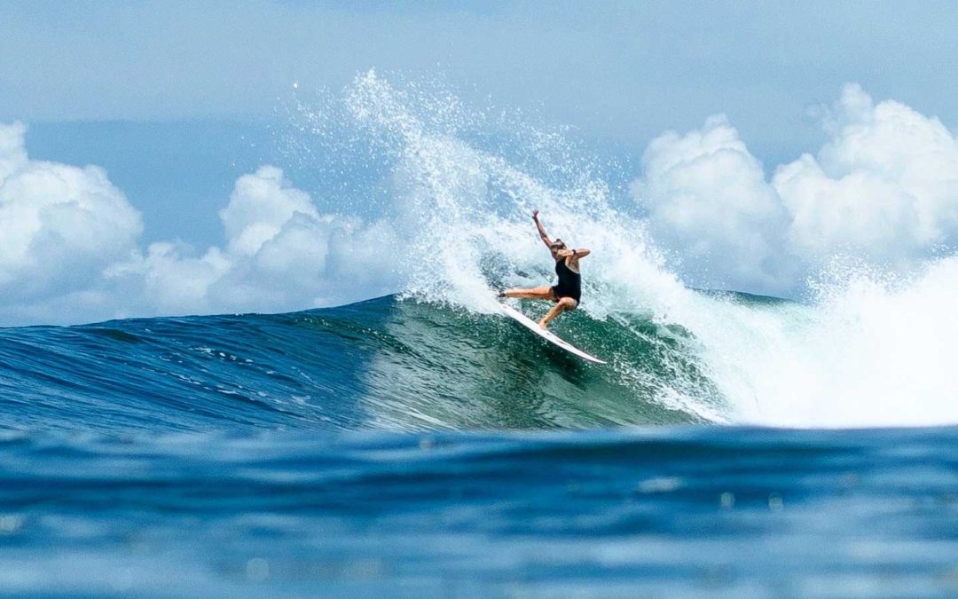 Costa Rica Surfing in Matapalo: at The only beachfront lodge